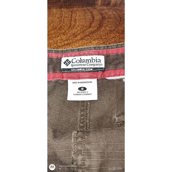 Columbia hiking flat front cargo shorts womens 8 green khaki w 4.5" inseam - Picture 2 of 16